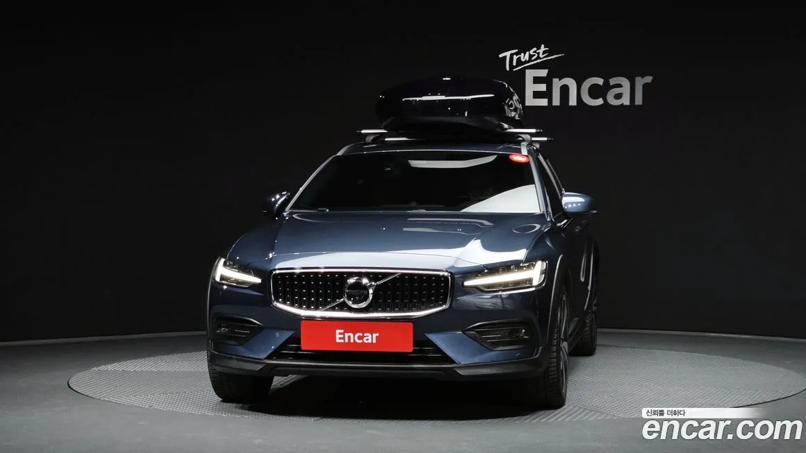 Volvo V60 2021 из KR, фото 3