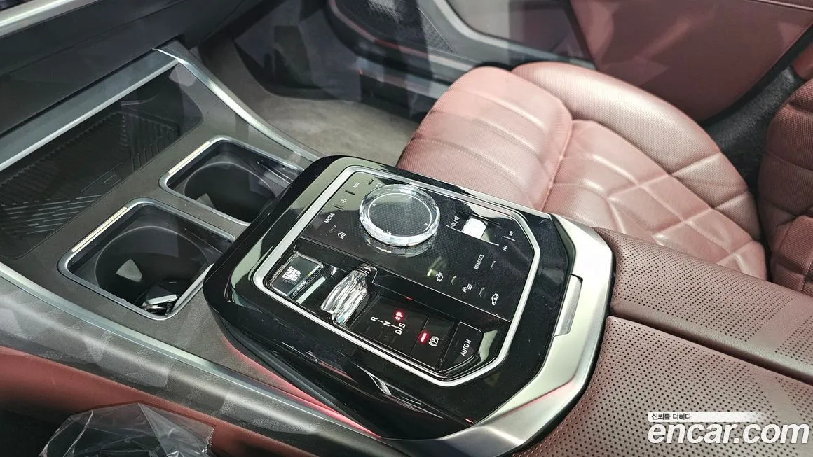 BMW 7-Series 2023 из KR, фото 10