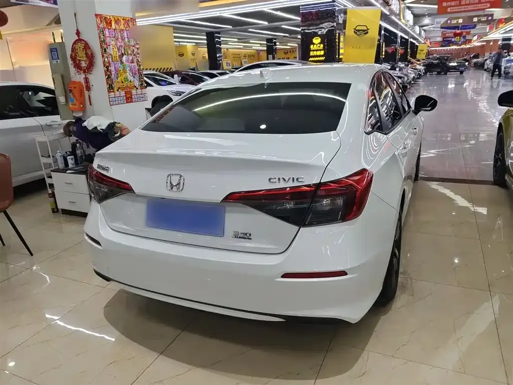 Honda Civic 2024 из CN, фото 2