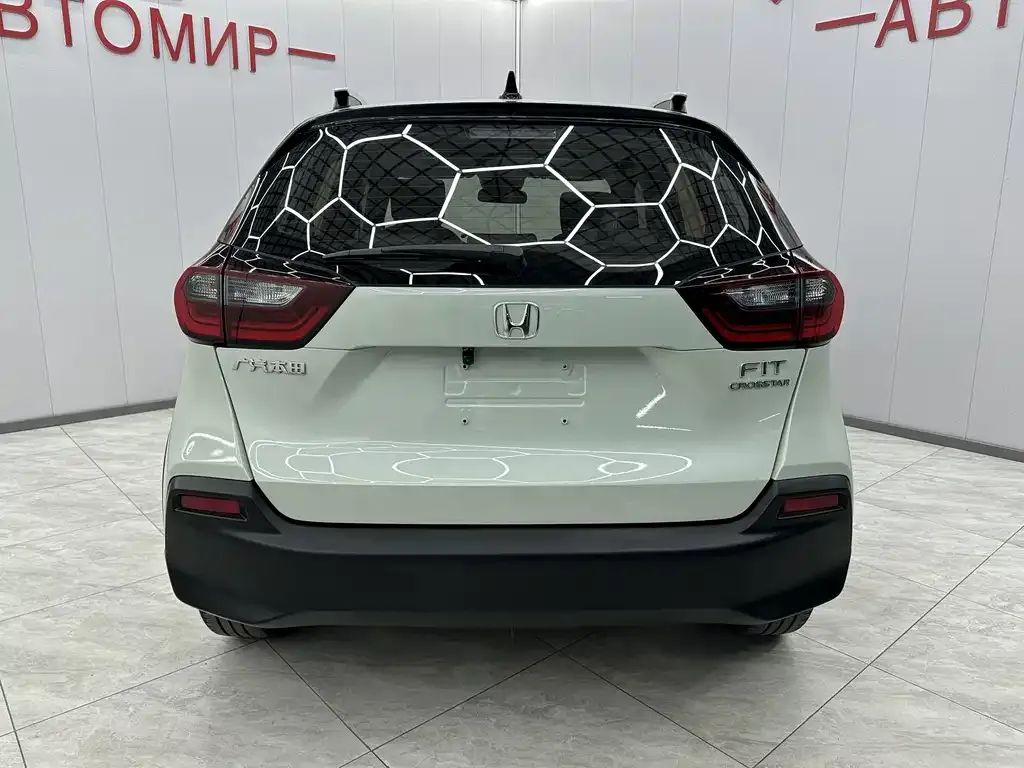 Honda Fit — фото 4