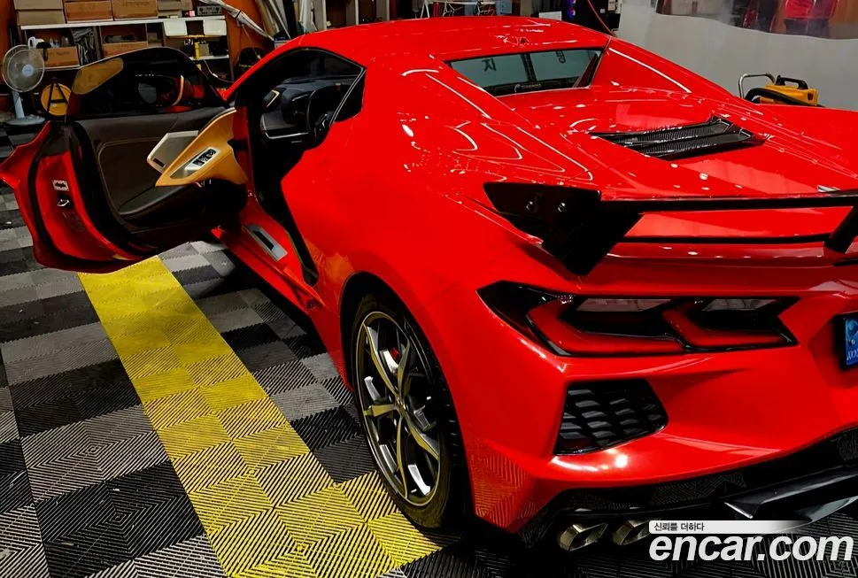 Chevrolet Corvette 2021 из KR, фото 2