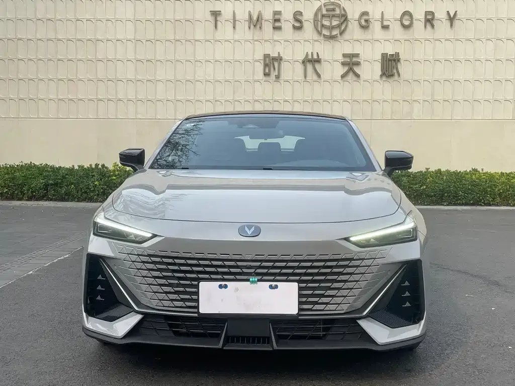 Changan UNI-V 2023 из CN, фото 6