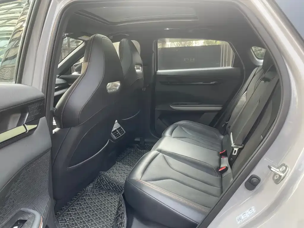 Changan UNI-V 2023 из CN, фото 5