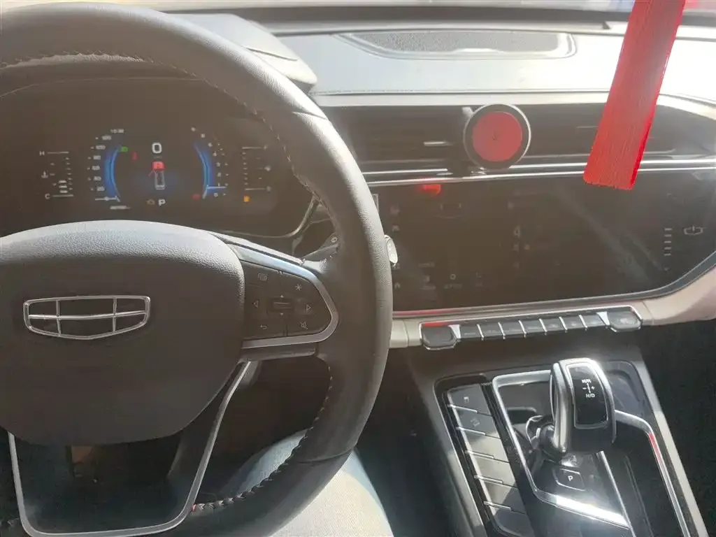 Geely Boyue 2022 из CN, фото 2