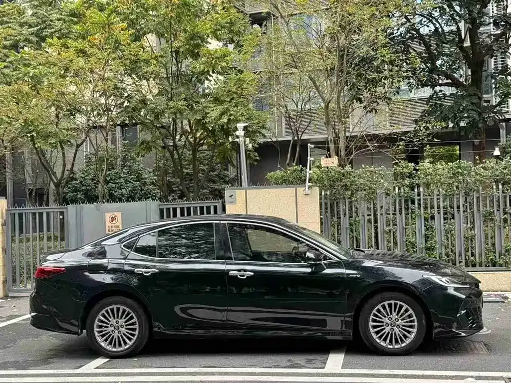 Toyota Camry 2024 из CN, фото 5
