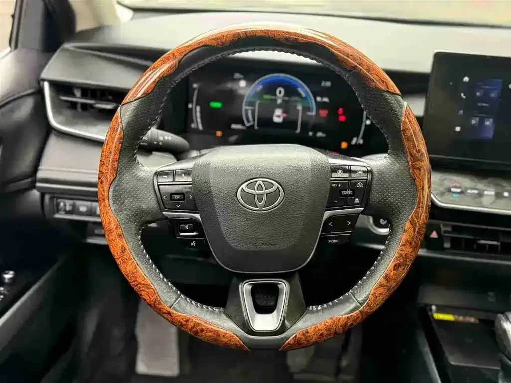 Toyota Camry 2024 из CN, фото 6