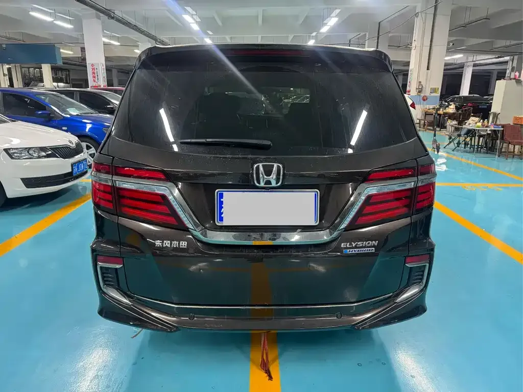 Honda Elysion 2021 из CN, фото 9
