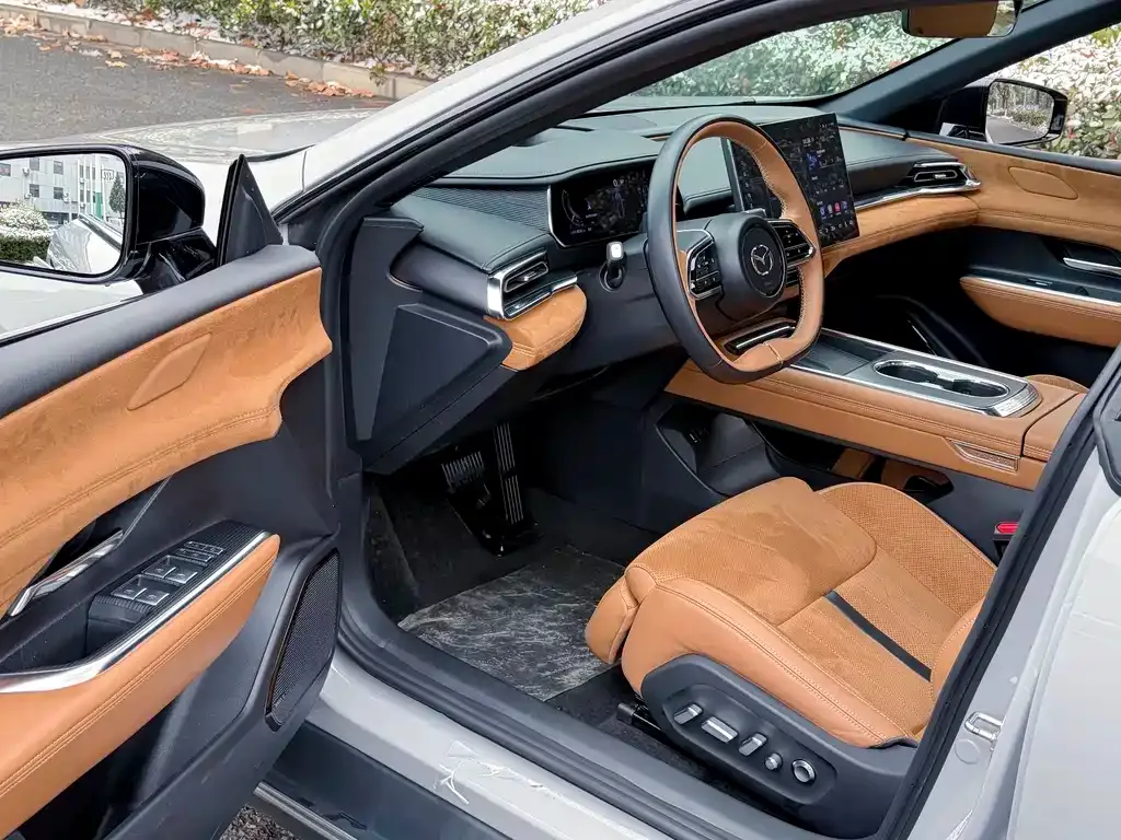 Mazda EZ-6 2024 из CN, фото 3