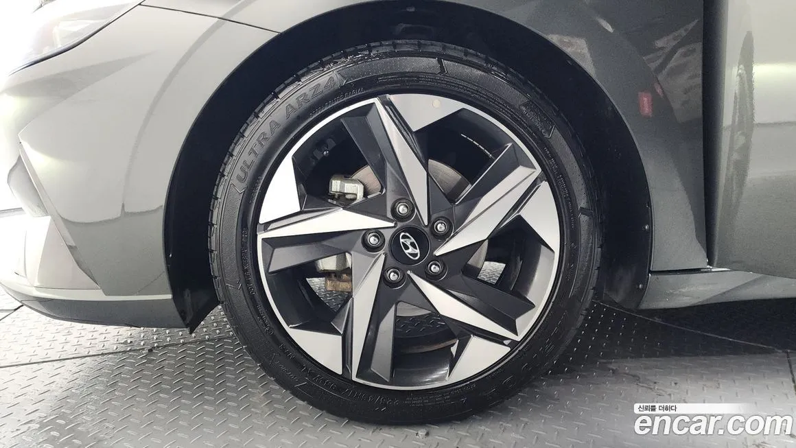 Hyundai AVANTE — фото 4