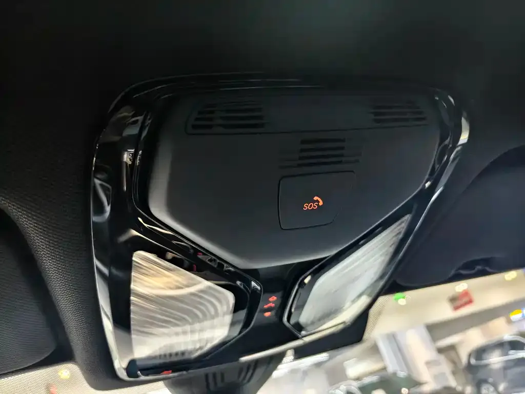 BMW X6 2022 из CN, фото 3
