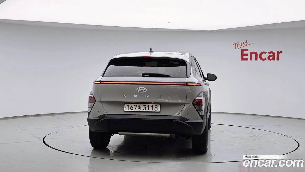 Hyundai Kona — фото 2