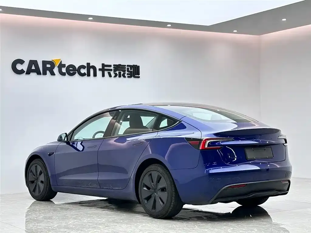 Tesla Model 3 2025 из CN, фото 5