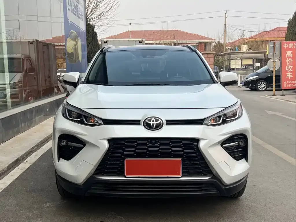 Toyota Wildlander 2023 из CN, фото 8
