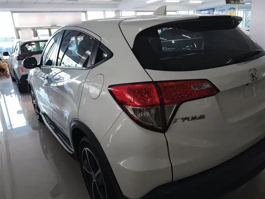 Honda Vezel 2021 из CN, фото 6