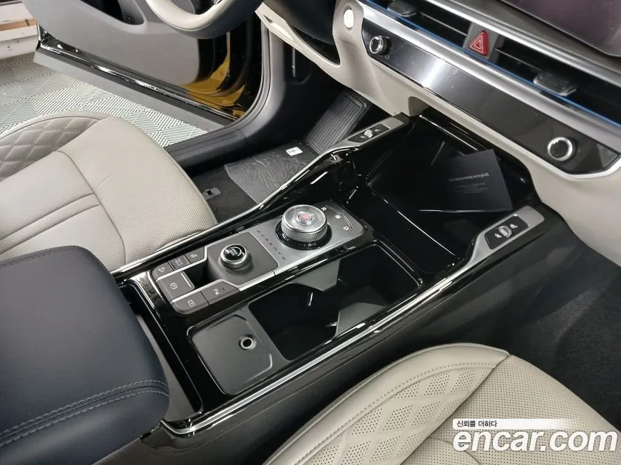 Kia Sorento — фото 7