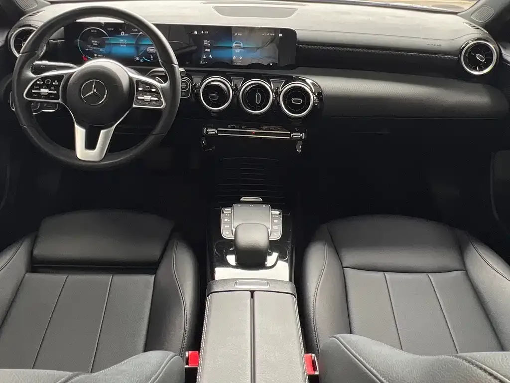 Mercedes-Benz A-Class 2022 из CN, фото 7