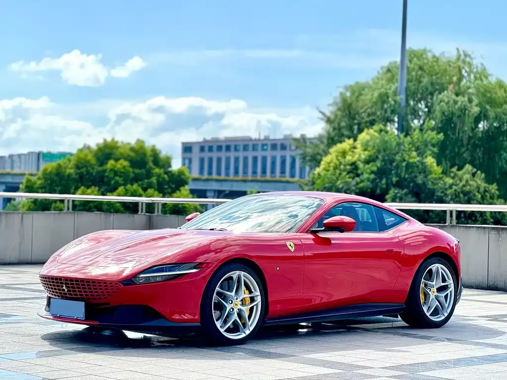 Ferrari Roma — фото 1
