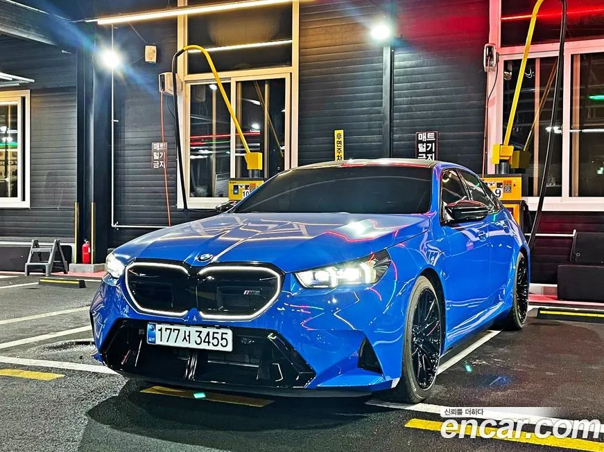 BMW M5 2025 из KR, фото 5