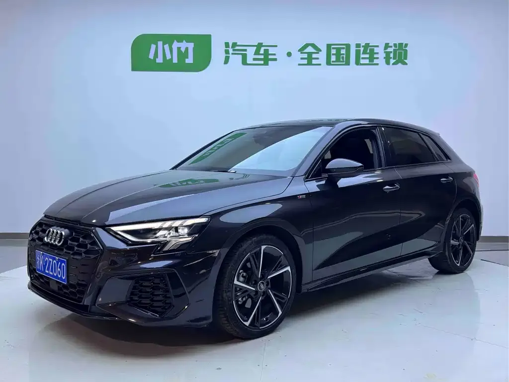 Audi A3 2023 из CN, фото 1