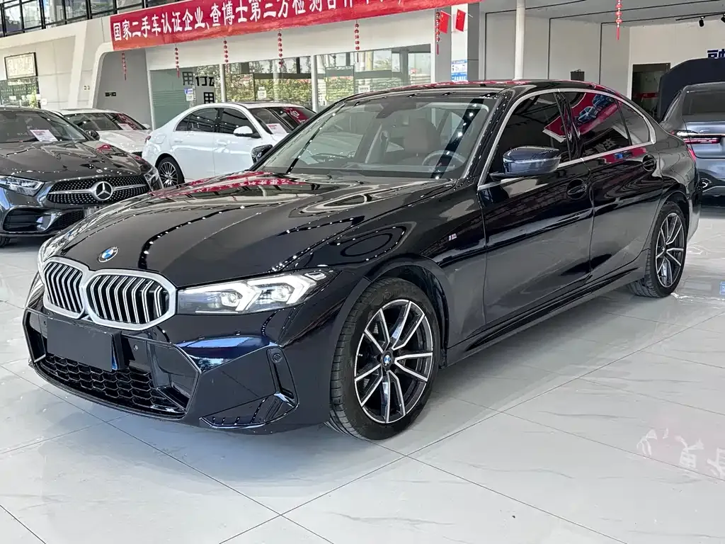BMW 3 Series 2024 из CN, фото 1