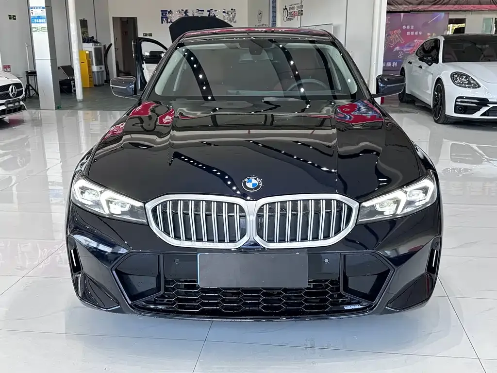 BMW 3 Series 2024 из CN, фото 3