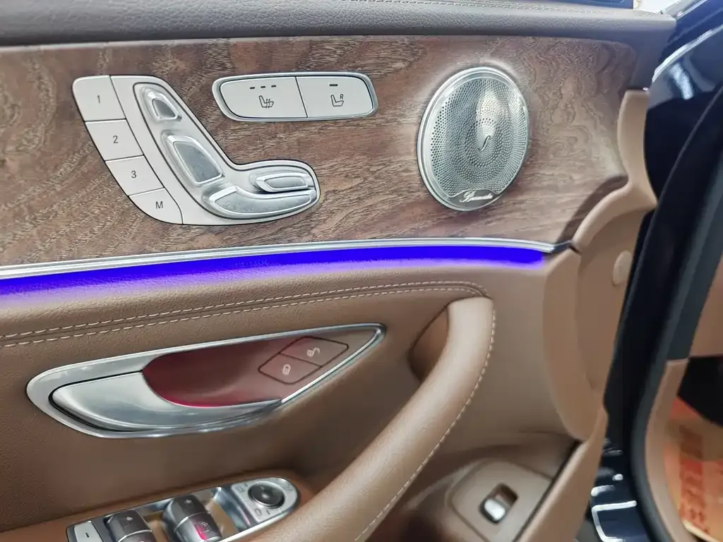 Mercedes-Benz E-Class 2023 из CN, фото 9