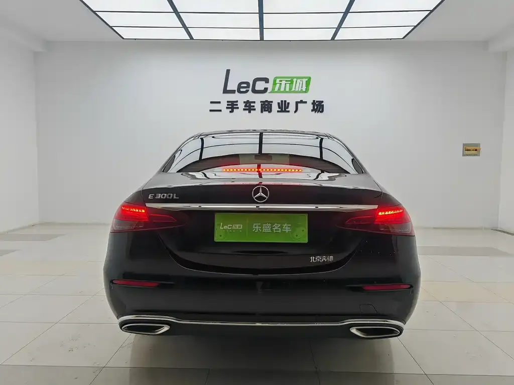 Mercedes-Benz E-Class 2023 из CN, фото 3