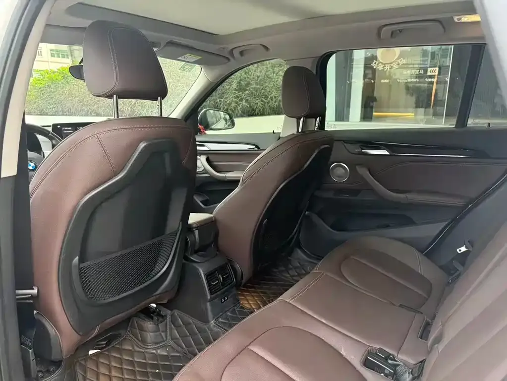BMW X1 2022 из CN, фото 5