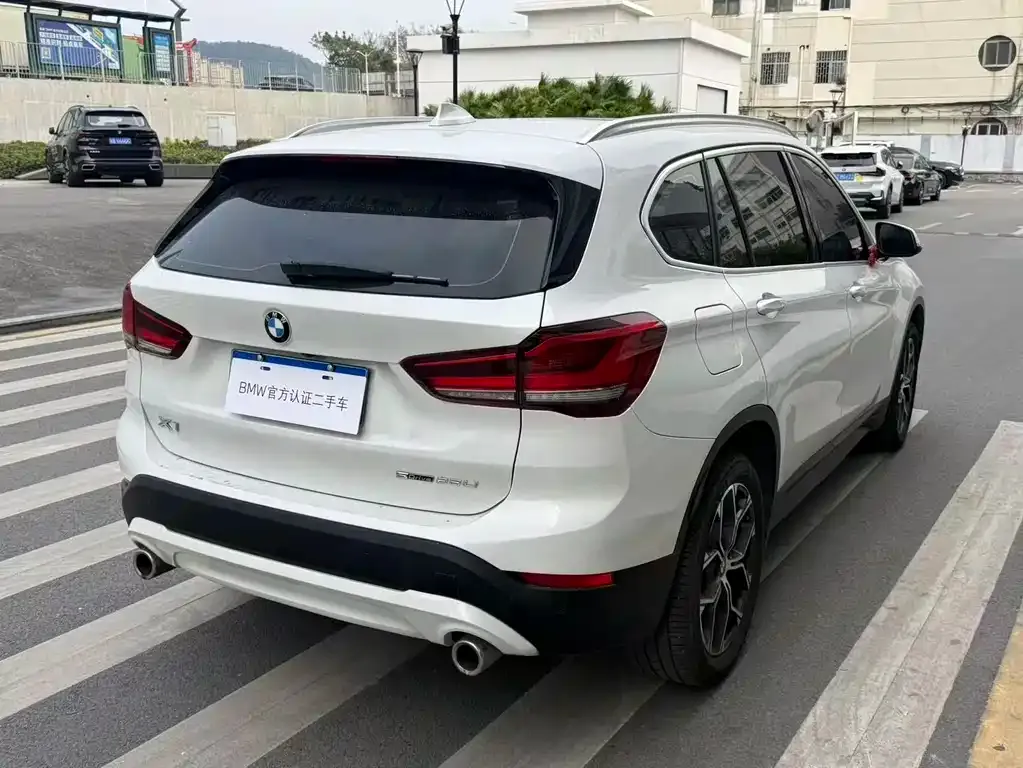 BMW X1 2022 из CN, фото 10