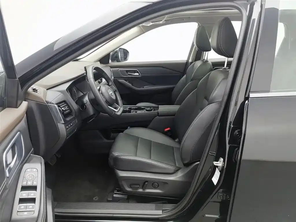 Nissan X-Trail 2024 из CN, фото 7