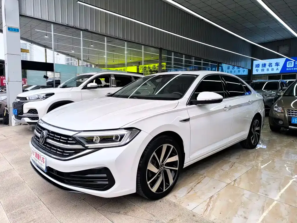 Volkswagen Sagitar 2023 из CN, фото 1