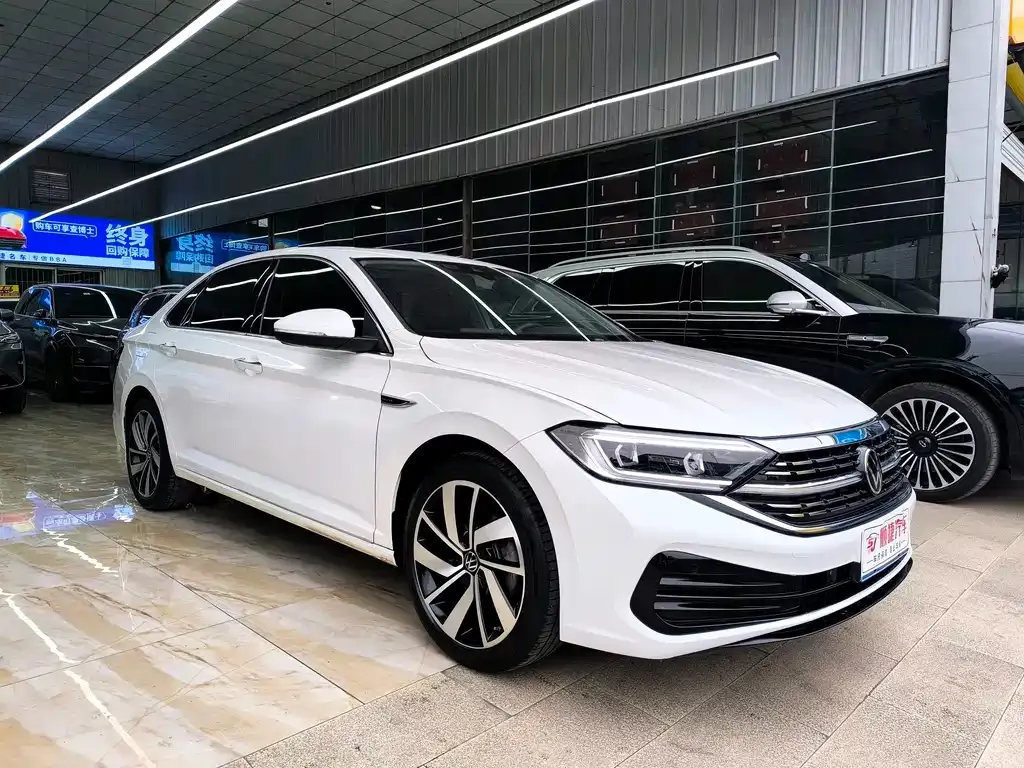 Volkswagen Sagitar 2023 из CN, фото 3