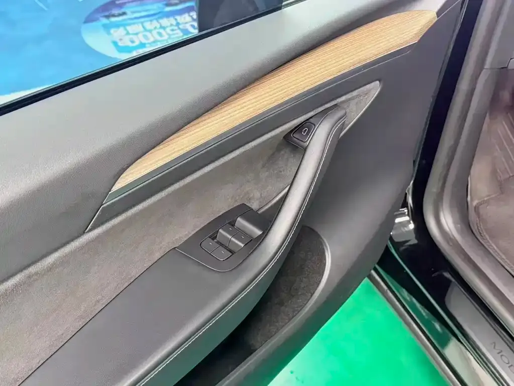 Tesla Model Y 2022 из CN, фото 8