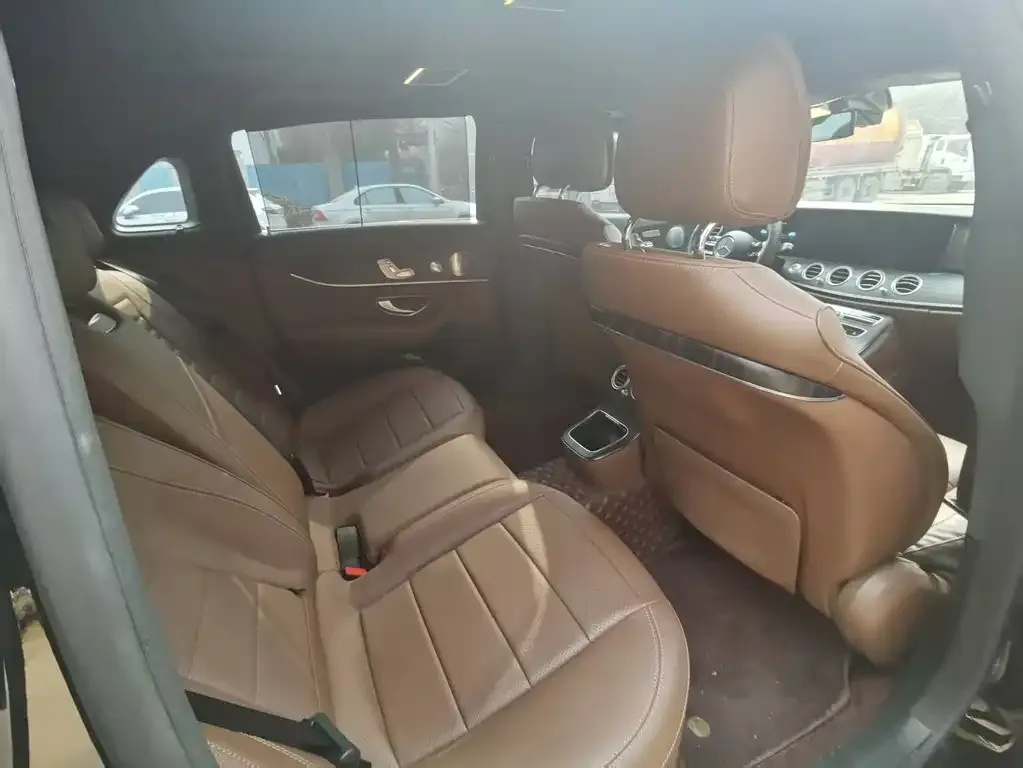 Mercedes-Benz E-Class 2021 из CN, фото 3