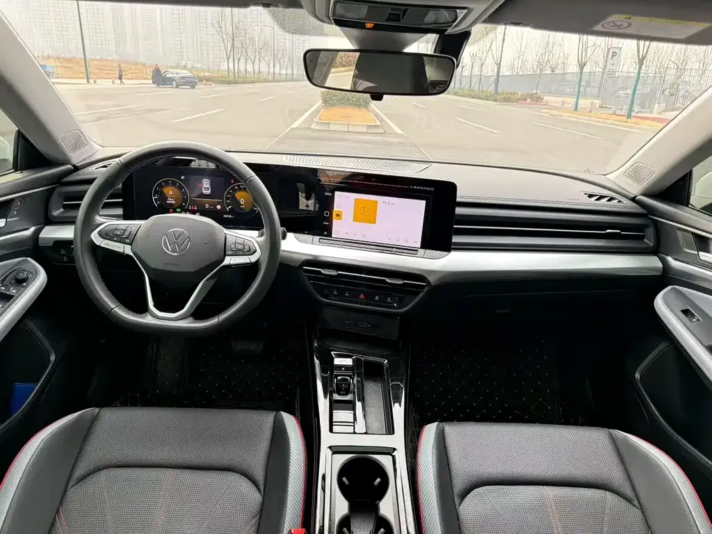 Volkswagen Lamando 2024 из CN, фото 8