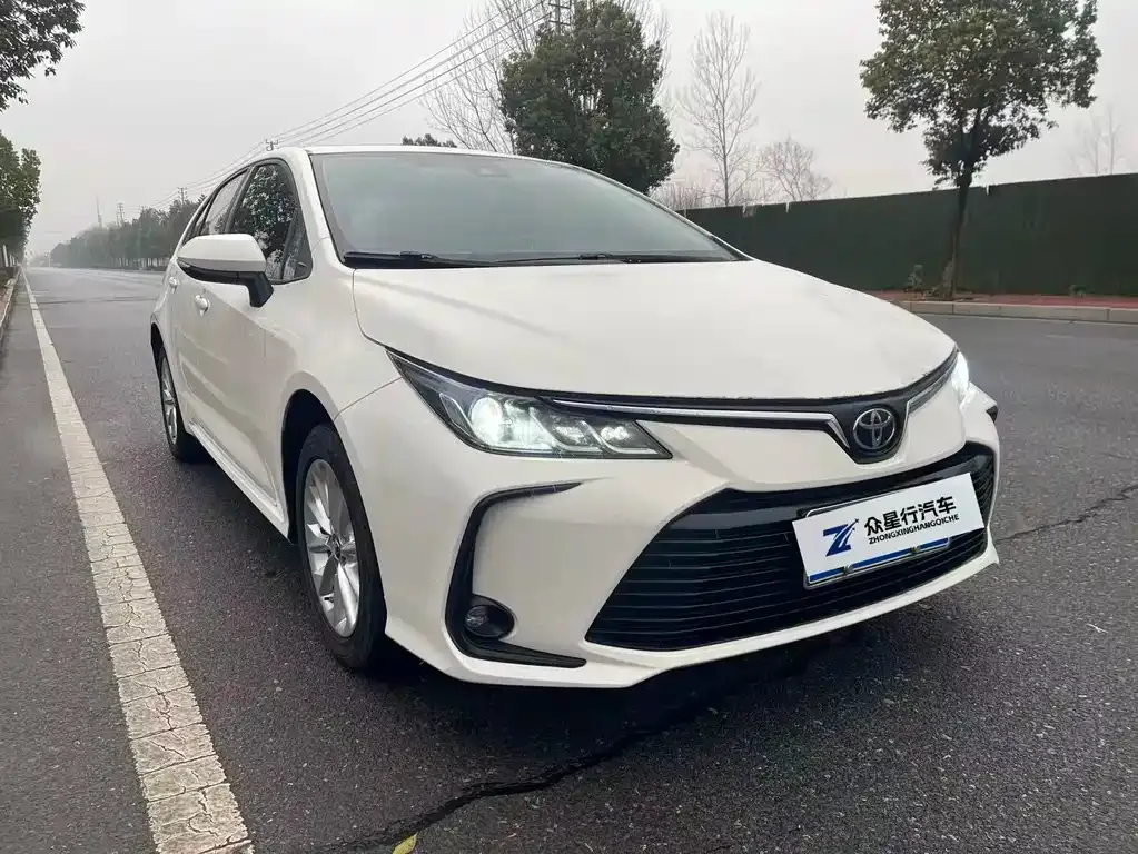 Toyota Corolla 2022 из CN, фото 7