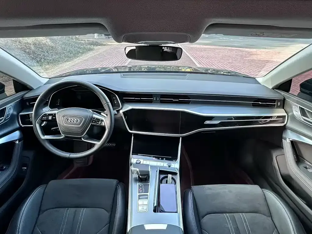 Audi A7L 2025 из CN, фото 2