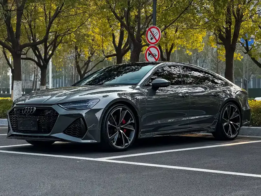 Audi A7 2022 из CN, фото 1