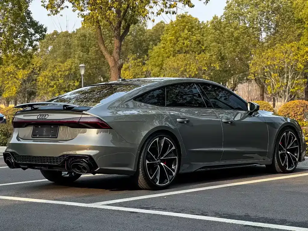 Audi A7 2022 из CN, фото 9