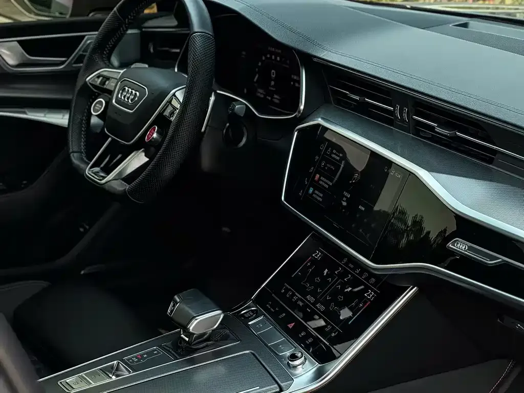 Audi A7 2022 из CN, фото 5