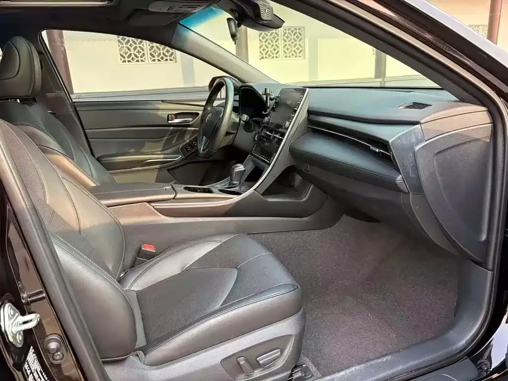 Toyota Avalon 2022 из CN, фото 6