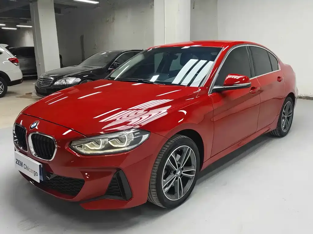 BMW 1 Series 2021 из CN, фото 1
