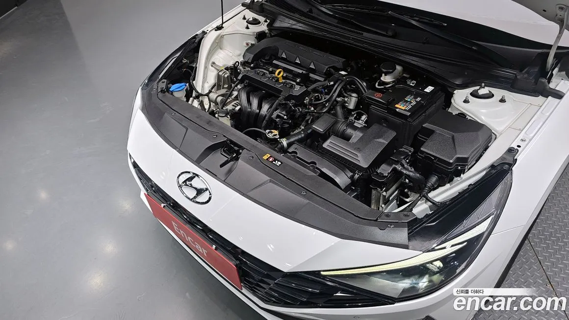 Hyundai AVANTE — фото 9