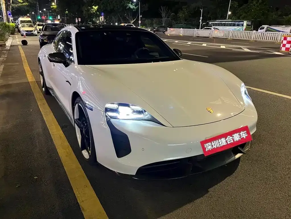 Porsche Taycan 2021 из CN, фото 10
