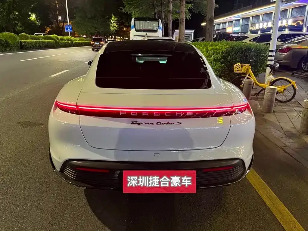 Porsche Taycan 2021 из CN, фото 6