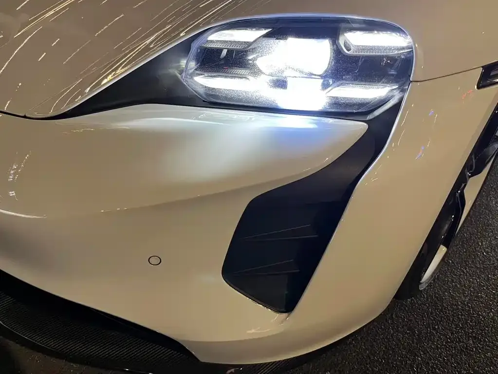 Porsche Taycan 2021 из CN, фото 8