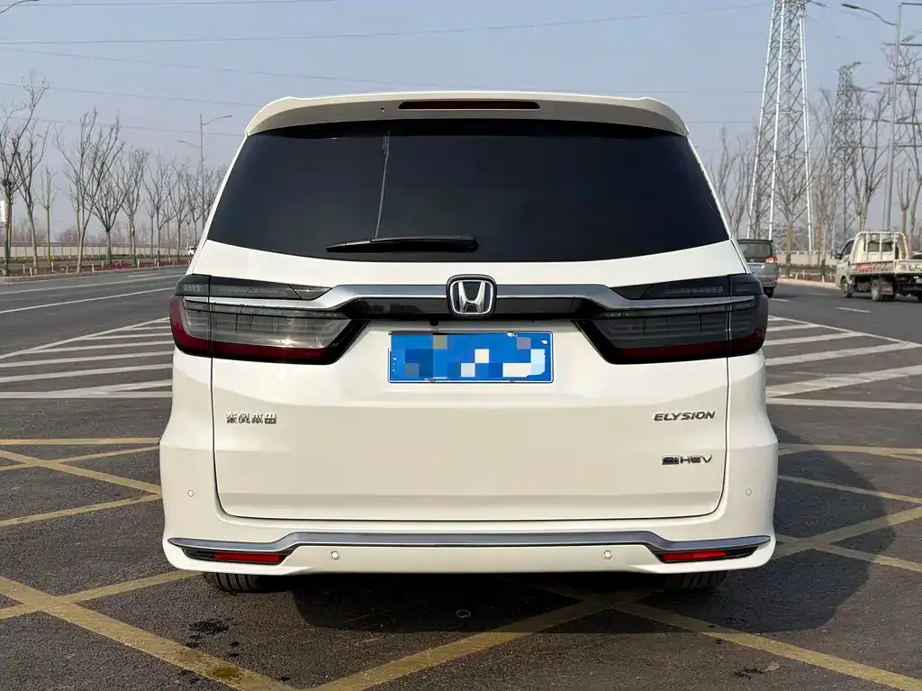 Honda Elysion 2023 из CN, фото 9