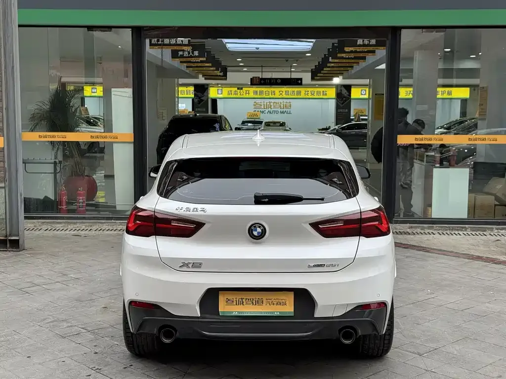 BMW X2 — фото 8