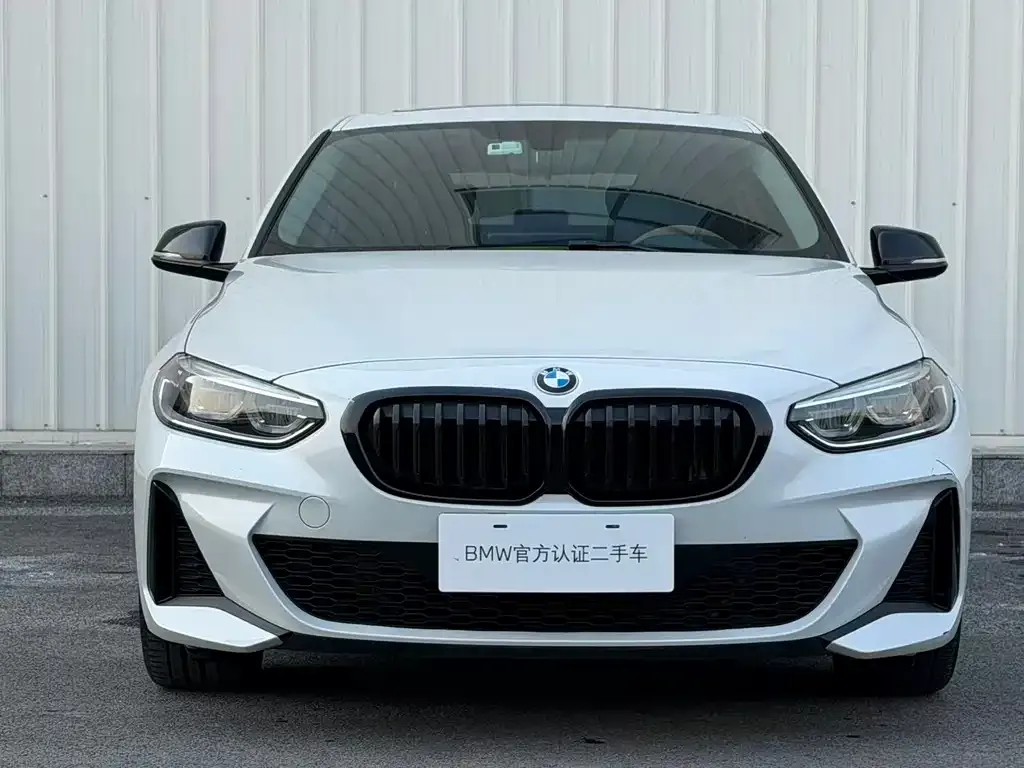 BMW 1 Series — фото 2
