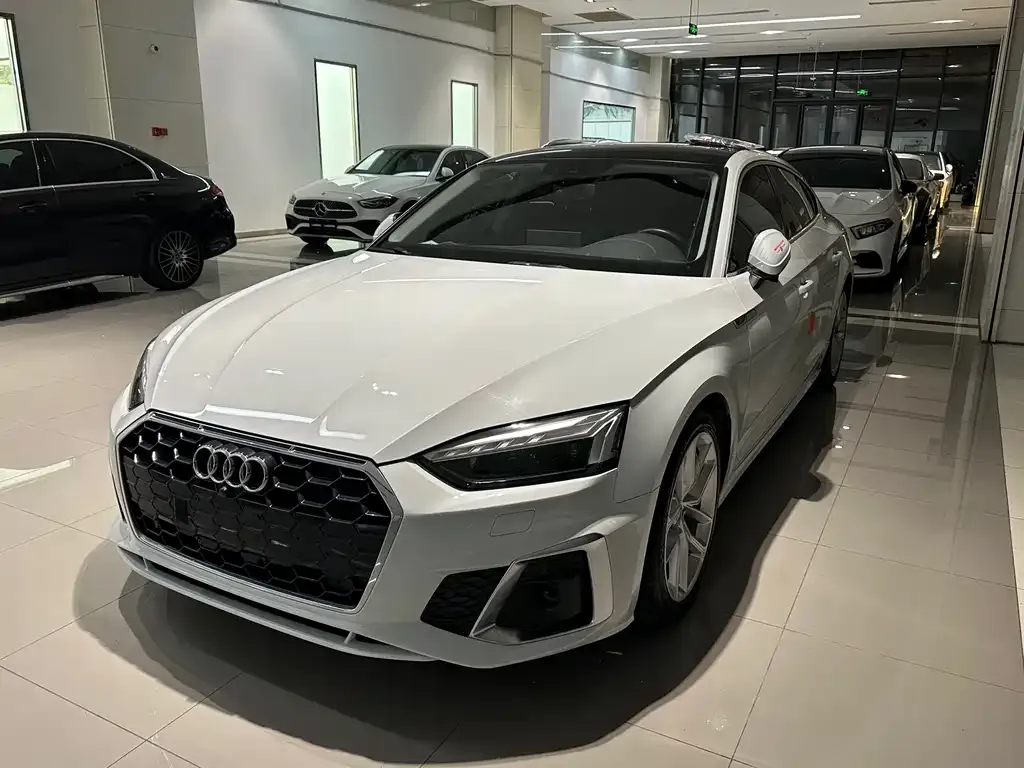 Audi A5 (Import) 2022 из CN, фото 1